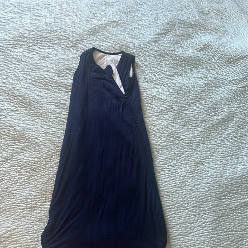 Kyte Baby 6-18 month 2.5 tog dark blue sleep sack